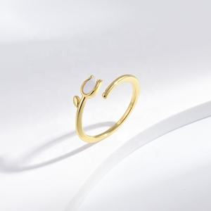 Anillos de plata de ley 925 al por mayor con diseño de fresa y concha, chapados en oro, con gemas de verano, apilables, económicos, bonitos y a la moda para mujer. - Product Image 4