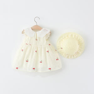 Robe d'été 2026 pour bébé fille en coton respirant et lavable, style A-line, avec col en dentelle cerise et <span class=keywords><strong>chapeau</strong></span> de <span class=keywords><strong>paille</strong></span> - Product Image 2