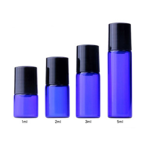 <span class=keywords><strong>Rouleau</strong></span> de parfum d'huile essentielle cosmétique sur la bouteille clair bleu ambre 1ml 2ml 3ml 5ml bouteille de <span class=keywords><strong>rouleau</strong></span> en verre avec le chapeau noir de boule d'acier - Product Image 6