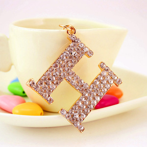 Weihao mới đến thiết <span class=keywords><strong>k</strong></span>ế tiên tiến sang trọng kim cương H Thư Thời Trang Phụ kiện túi kim loại móc chìa khóa - Product Image 2