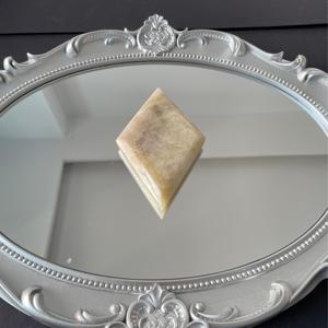 Vente en gros <span class=keywords><strong>de</strong></span> pierres <span class=keywords><strong>de</strong></span> <span class=keywords><strong>lune</strong></span> naturelles <span class=keywords><strong>de</strong></span> la marque MT, <span class=keywords><strong>de</strong></span> forme diamant et aux <span class=keywords><strong>propriétés</strong></span> curatives - Product Image 2