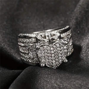 แหวนมอสซาไนต์ทรงหัวใจสไตล์ฮิปฮอป แบบเรโทรพังก์ สำหรับผู้ชายและผู้หญิง  ทำจากเงินแท้ 925 เหมาะสำหรับเป็นแหวนหมั้น  ทันสมัย - Product Image 6