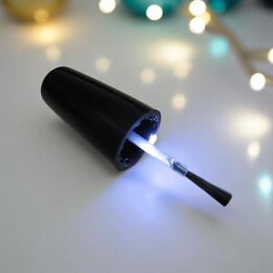 Brillant à lèvres avec lumière LED et miroir en plastique cosmétique capacité de 6.5ml couleur et logo personnalisables en gros - Product Image 5