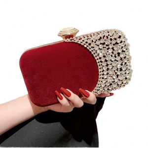 Elegante Bolso de Mano Tipo Clutch con Diseño de Piedras de Satén para Regalos de Boda y Ocasiones Especiales - Product Image 4