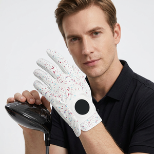 Gant de golf blanc unique avec motif éclaboussures de peinture vibrantes, accessoire en cuir synthétique respirant - Product Image 1