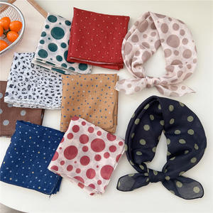 Mode nouveaux points motif cravate et bandeaux dames 58*58CM petits foulards carrés français-fille cheveux sac Bandanas <span class=keywords><strong>mouchoir</strong></span> - Product Image 1