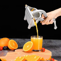 Best verkochte kleine draagbare multifunctionele handmatige citruspers van aluminiumlegering voor fruit & groenten