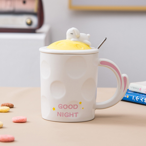 Mug en céramique Lapin Mignon avec couvercle et cuillère, Tasse à café créative pour couple, pour femme, idéal pour les fêtes, capacité 390 ml, compatible lave-vaisselle et micro-ondes - Product Image 6