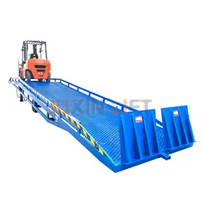 Mobile boarding bridge container loading and unloading platform forklift ramp load 8 tons 10 tons.