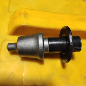 อะไหล่และกะทัดรัดหยิบกลุ่มใช้สำหรับWirtgenเครื่องมิลลิ่งW2000 S - Product Image 3