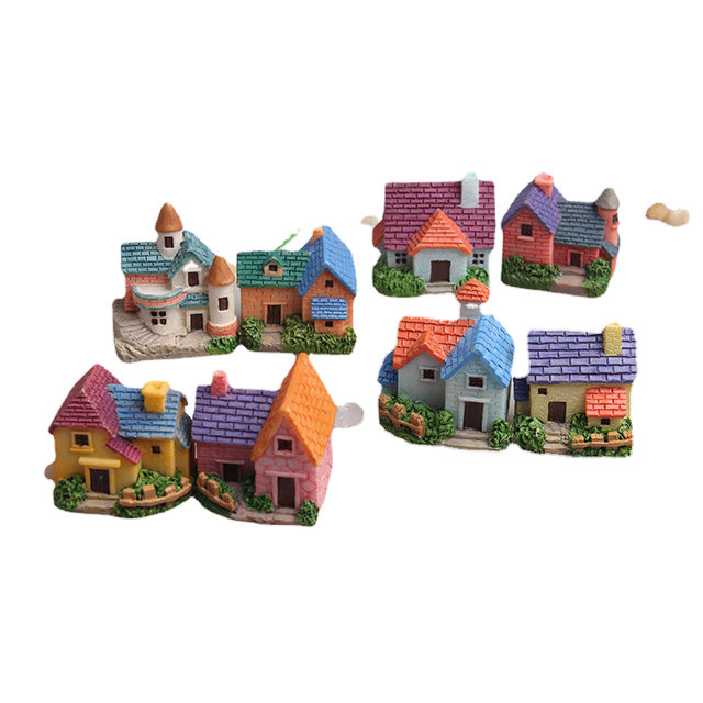 Cartoon Dolls House Miniatures Small Resin Crafts Villa Mini Brick Tile Garden Desktop Decoration Ornament Home Ornament