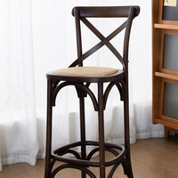 Tabourets et bancs de bar d'extérieur en bois de hêtre de luxe moderne pour restaurant, hôtel, café, usage commercial