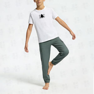 Camisetas de Algodón Juveniles Cómodas y Duraderas de Manga Corta Casual con Logotipo Digital Personalizado de Alta Calidad al por Mayor - Product Image 3