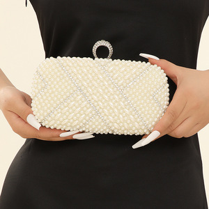 Nouvelle pochette de soirée pour femme, ornée de strass géométriques et de perles, avec chaîne, idéale pour mariage et événements. - Product Image 1