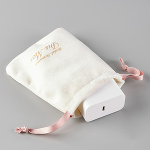 Luda Luxury Super Soft Velvet <b>Pouch</b> for Jewelry Customized <b>Drawstring</b> Velvet Bag Dust Gift Cosmetic Packaging Bag <b>Pouch</b> Jewelry - Product Image 2