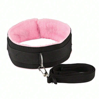 Ensemble de Contrainte BDSM Tout-en-un Rose en Peluche avec Menottes, Fouet, Bouche Bâillonnée à Balle, Bandeau pour les Yeux, Jouets Sexuels pour Couples et Massage Adulte