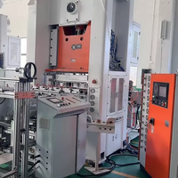 Machine de pressage de feuilles d'aluminium haute vitesse LK-T80 avec protections de sécurité, élévateur de moule et changement rapide de moule pour la production de conteneurs