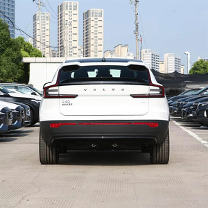 รถยนต์วอลโว่ <span class=keywords><strong>C40</strong></span> Recharge รุ่นปี 2022 แบบ Long-range <span class=keywords><strong>Pure</strong></span> SUV พวงมาลัยซ้าย ภายในสีเข้ม เบาะหนัง ขับเคลื่อนล้อหน้า - Product Image 6