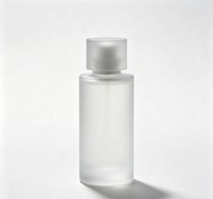 LN Wholesale 100ML <span class=keywords><strong>Parfum</strong></span> pour <span class=keywords><strong>homme</strong></span> personnalisable, vaporisateur corporel, taille standard, Eau de <span class=keywords><strong>Parfum</strong></span> rechargeable, bouchon doré, OEM/ODM - Product Image 5