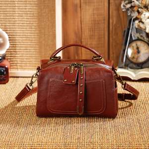 Sac à main horizontal en cuir de vachette pleine fleur, style rétro japonais et coréen, petit sac à main en cuir véritable pour femme, à porter à l'épaule - Product Image 5