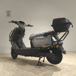 Offrendo motocicli e scooter a prezzi accessibili, nonché motocicli elettrici compatti per risparmiare <span class=keywords><strong>spazio</strong></span>. - Product Image 5