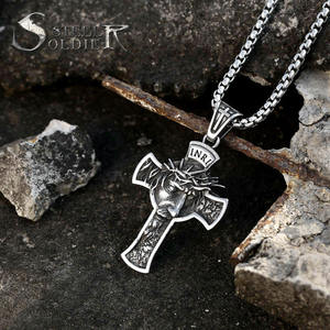 SS8-068P Collar con Colgante de Cruz Simple de Acero Inoxidable para Hombre, Estilo Cristiano, Soldado de Acero, <span class=keywords><strong>Cristo</strong></span> Jesús - Product Image 2
