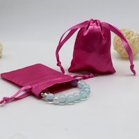 Sac d'emballage personnalisé en satin pour extensions capillaires, doux, réutilisable, avec cordon de serrage, pour perruque, bonnet, tissage, sac en satin rose, logo personnalisé