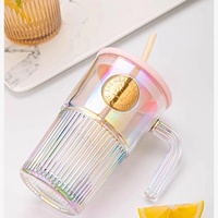Design créatif en gros tasse en verre personnalisée paille thé infuseur couvercle personnalisable en relief métal logo écologique sans BPA luxe