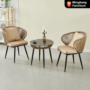 <span class=keywords><strong>Set</strong></span> <span class=keywords><strong>da</strong></span> Esterno con Tavolo e Sedie in Rattan per Piccoli Giardini, Caffè, Cortili, Terrazze e Balconi - Product Image 2