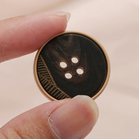 Boutons en résine décoratifs haut de gamme à quatre trous pour vêtements, manteaux et costumes, pour hommes et femmes, à coudre à la main