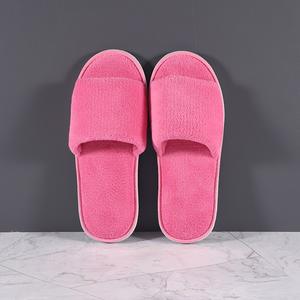 Chaussons épais en velours corail à fond antidérapant en EVA régénéré Chaussons d'hôtel personnalisésChaussons jetables personnalisés pour hôtels - Product Image 5