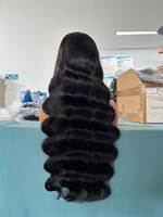 Perruque Body Wave 180% en cheveux humains, Lace Frontale complète 13X6, Cheveux vietnamiens bruts, Dentelle HD sans colle, Perruques indiennes pour femmes noires