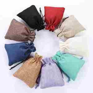 Sacs en coton biodégradables et recyclables avec cordon de serrage, personnalisables avec logo, pour emballage de bijoux et protection contre la poussière - Product Image 1
