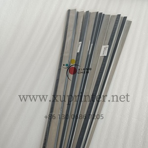 Cuchilla de Limpieza WD de Alta Calidad P8350451 para Piezas de Máquinas de Impresión Offset KBA - Product Image 1