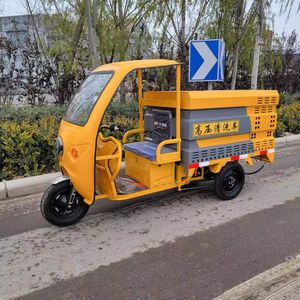Nuovo Modello 2026: Veicolo Elettrico Pulitore Stradale ad Alta Pressione, Autospandiconcime Multifunzione per Strade e Giardini - Product Image 1
