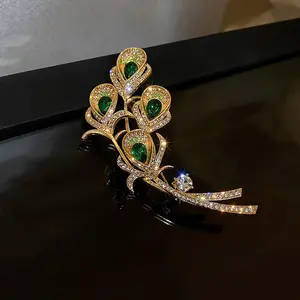 High-grade calla lily emeralds retro luxury crystal metal gg jewelry brooch pin rhinestone unique jewelry gold plated