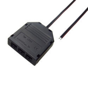 ขั้วต่อแบบเสียบใช้งานได้ทันที QUANWEI แบบ 2 ขั้ว ตัวผู้ ตัวเมีย 12v สำหรับไฟ LED ใต้ตู้ พอร์ตเชื่อมต่อไดรเวอร์ LED หลายพอร์ต 3 พอร์ต - Product Image 1