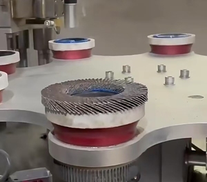 <span class=keywords><strong>Disque</strong></span> de meulage à ailettes bleu de <span class=keywords><strong>125</strong></span> mm de diamètre pour meuleuses et meuleuses d'angle - Product Image 4