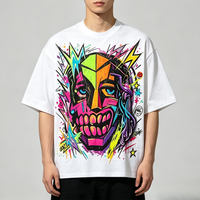 T-shirt Oversize Homme Personnalisé avec Impression Graffiti Vibrante Masque en Relief 100% Coton Lourd 280g Tissé Style Hip Hop Street DTG