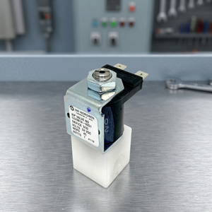 Vanne solénoïde Imi Norgren G243614-0251 24 Vdc, port NPT 1/8 po, 2 voies normalement fermées - Product Image 3