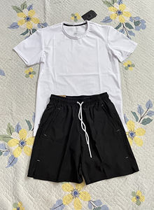 Setelan Olahraga Pria Musim Panas Dua Potong Ramah Kulit Cepat Kering Setelan Pria Kaos Lengan Pendek dan Celana Pendek Olahraga 2 Potong - Product Image 2