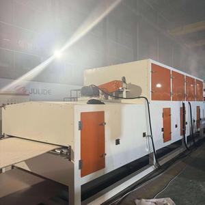 Tapis de sol en rouleau HDPE/PP personnalisé à <span class=keywords><strong>prix</strong></span> d'usine avec support à picots, ligne de production, extrudeuse haute énergie, machine à filaments en barre - Product Image 3