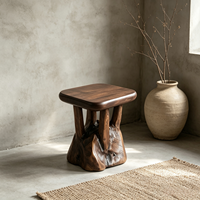Tabouret rustique en bois massif de racine de cèdre naturel et de Tali jaune, siège en souche d'arbre fait main pour la décoration de table basse de salon