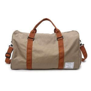 Sac de sport unisexe tendance, nouveau modèle, avec fermeture éclair, sac de voyage décontracté, design monobloc avec logo pour homme - Product Image 1