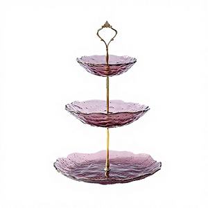 Assiette de service pour gâteau de mariage et de fête, en verre moderne classique à 3 couches avec bord doré, personnalisable, de luxe, écologique, pour desserts - Product Image 4