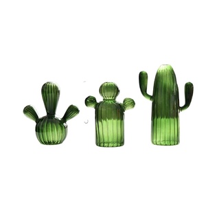 Fornitura <span class=keywords><strong>di</strong></span> vasi <span class=keywords><strong>di</strong></span> vetro <span class=keywords><strong>di</strong></span> <span class=keywords><strong>Cactus</strong></span> verde carino personalizzato <span class=keywords><strong>vaso</strong></span> <span class=keywords><strong>di</strong></span> gemme <span class=keywords><strong>di</strong></span> vetro per piante adorabili per la decorazione del Bar dell'ufficio domestico - Product Image 1