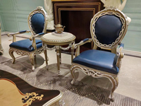 Interior de madera pierna real de madera tallada azul terciopelo tapicería bordado azul ocio salón acento silla para sala de estar