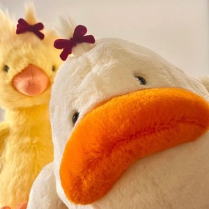 EZBABY Série d'animaux amusants en peluche : Poupées et jouets en peluche en forme de sculptures de sable, avec tête éclatante, modèles Pingouin, Canard, Perroquet, rembourrés en coton PP - Product Image 3