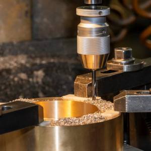 Machine à 2 broches bon marché avec accessoire d'usinage fraisage moyeu de roue tournant pièces automobiles CNC - Product Image 5