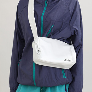 Bolso Bandolera Unisex Simple Oxford, Diseño Impermeable, Ligero y Duradero, Forro de Poliéster, Cierre de Cremallera - Product Image 1